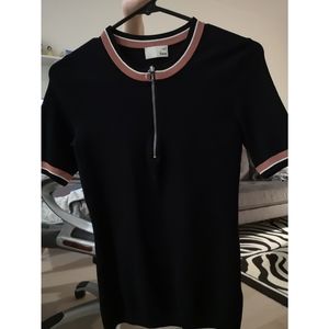 Aritzia wilfred free knit sweater